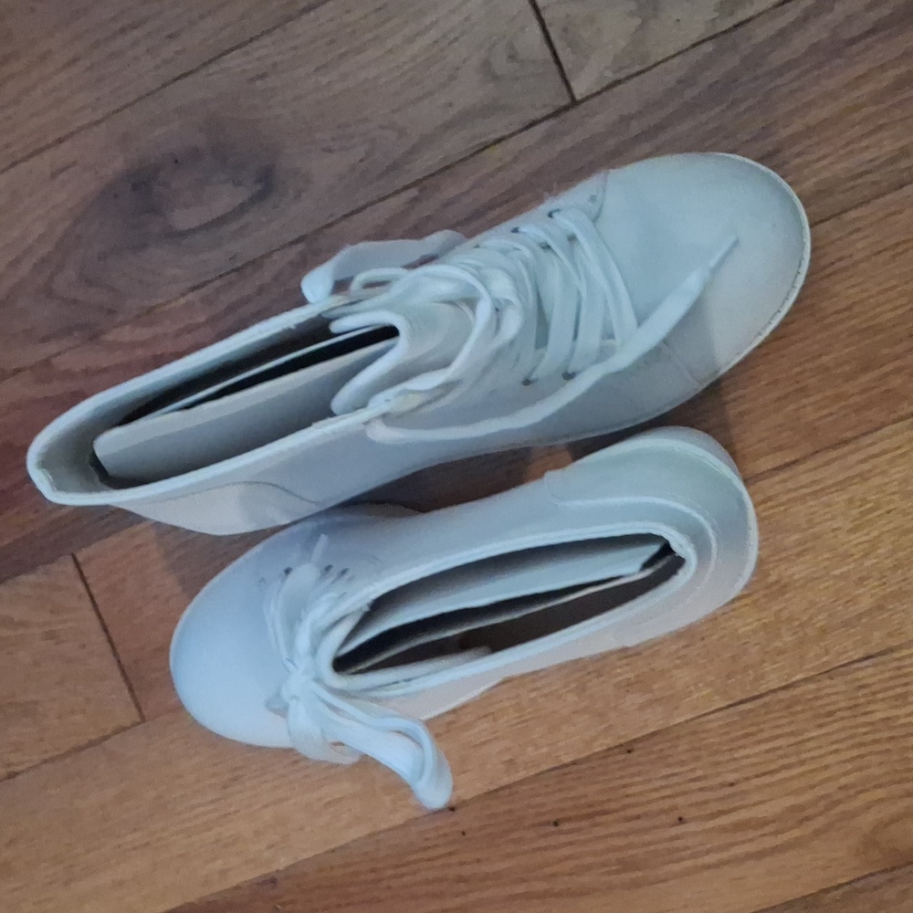 H&M White Women's High-Top Sneakers - Picture 9 of 9